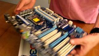 Gigabyte P55UD3R P55 LGA1156 Core i5 Motherboard Unboxing Linus Tech Tips [upl. by Ellison]