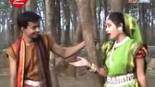 Kemon Kemon Asen Fulmonia  Bengali Folk Song  Bangla Old Song [upl. by Goren]