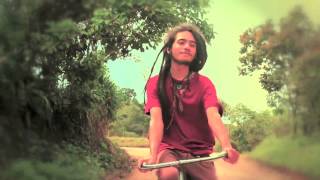 Lion Reggae  Cuando Pienso en Ti Videoclip HD y Sonido Oficial [upl. by Moberg]