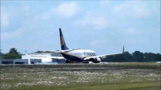 Limoges Bellegarde airport Take off  Boeing B737800  Ryanair  ATC  HD [upl. by Anitnuahs586]