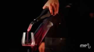 MENU Blade Decanting Pourer Black [upl. by Nrubua]