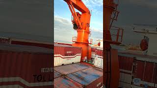 CONTAINER SHIP STAY AT PORT OF MAKASSAR 🚢⚓kapal kapaltunda ship viral pelaut tugboat fyp [upl. by Oecam59]