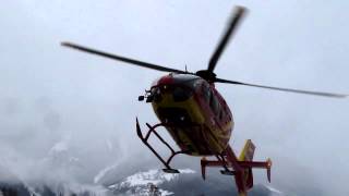 SHS Luftrettung Heli Alpin 6 Landung KH Zell am See [upl. by Lamak]