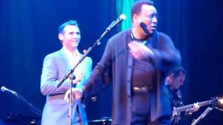 Beyond the Sea  Marti Pellow amp George Benson [upl. by Akemrehs769]