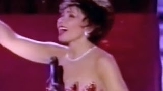 I Want To Know What Love Is  Shirley Bassey 1998 Viva Diva TV Special [upl. by Nauqahs]