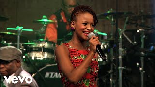 Joyous Celebration  Lona Baratang Live at Rhema Ministries  Johannesburg 2013 [upl. by Thanh]