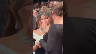 Selena Gomez y sus compañeros recibieron la ovación de pie MÁS larga emiliaperez festivaldecannes [upl. by Berk271]