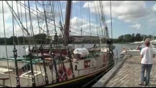 Hajkutter på Nysted havn [upl. by Ydualc]