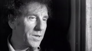 Alain Souchon  La vie ne vaut rien Clip officiel [upl. by Rehposirhc63]