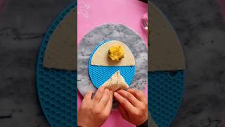 Unique Samosa folding method viral trending trendingshorts food vegan samosafolding [upl. by Nnylyram]