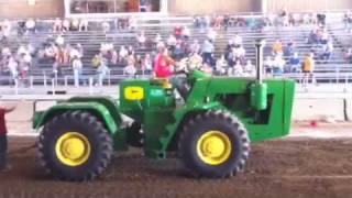 1960 John Deere 8020 at Tractor Pull [upl. by Intruoc]