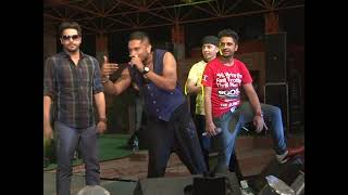 YOYO HONEY SINGH  ON STAGE SONG COMPOSITION [upl. by Shirlee353]