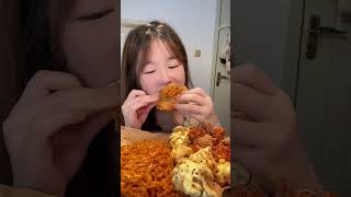 500 kg burghs eating shrots rion100k mukbang [upl. by Dagna]