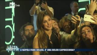 Capricci da star Belen Rodriguez fischiata a Napoli  La Vita in Diretta [upl. by Mcafee]