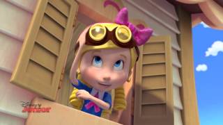 Goldie and Bear  The Perfect Gift  Official Disney Junior Africa [upl. by Monagan275]