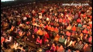 Just Math Mathalli Song by Raghu Dixit Live in concert at Dharwad Utsav 2013 Dec15 [upl. by Ruvolo]