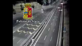 Incidente Mortale Auto Contromano su Tangenziale di Napoli [upl. by Nhaj]