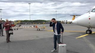 Måns Zelmerlöw gratuleras på Bromma Stockholm Airport [upl. by Ynar]