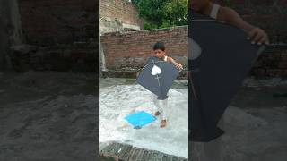 Kite looting ki new video funny newtricktocaughtkite kiteflying kitecautting outdooractivity [upl. by Brubaker]