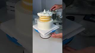 Cómo decorar tortas y pasteles de 3 pisos para 15 fiestas de años  Ideas de pastelería y repostería [upl. by Bohner]