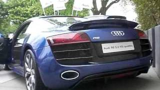 Audi R8 52 FSI V10 engine start up amp revving [upl. by Koch]