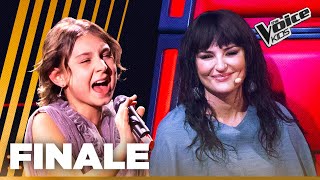 Emma rinasce con “I Surrender” di Celine Dion  The Voice Kids Italy  Finale [upl. by Uchish]