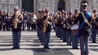 La Banda musicale della Polizia di Stato in piazza del Duomo a Milano [upl. by Rosita619]