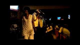 MONIQUE SEKA  PAMS LIVE BAR  ABIDJAN  Massikini [upl. by Oinotnanauj]