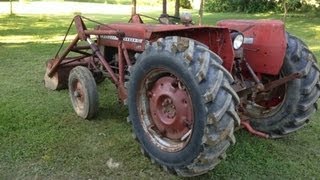 Massey Ferguson 135 Multipower with Trip Bucket Loader Model MF 38 [upl. by Okimat261]