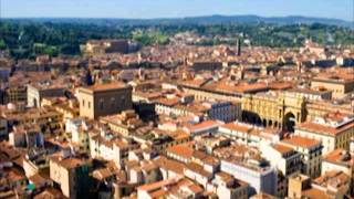 Hotel Brunelleschi in Florence [upl. by Erialcyram]