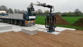 Betonplaten leggen  SIMbeton [upl. by Piggy]