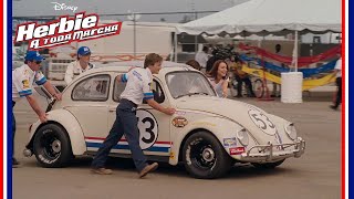 Herbie A Toda Marcha Herbie Fully Loaded  Herbie NASCAR 2005 [upl. by Bork]