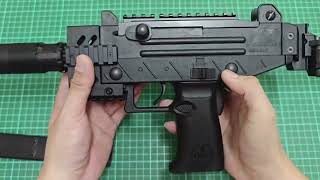 This is zy uzi pro gel blaster [upl. by Danica]