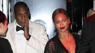 Jay Z Attacked by Beyonce Sister Solange Knowles FULL VIDEO In Standard Hotel Elevator in NYC [upl. by Sokem]