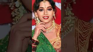 माधुरी दीक्षित की अनसुनी कहानी 😮😱bollywood madhuri actress trending viralvideo shorts [upl. by Kendry]