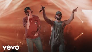 Dylan Marlowe Dylan Scott  Boys Back Home Official Live Performance [upl. by Viking]