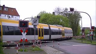 Bahnübergang Münster  German Railroad crossing  Duitse Spoorwegovergang [upl. by Adekam]