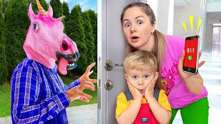 Whos At the Door  More Kids Videos by Diana and Roma Family [upl. by Ketty]