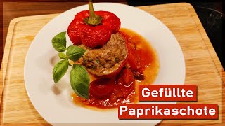 Gefüllte Paprika mit Hackfleisch und Reis in Tomatensauce [upl. by Iran]