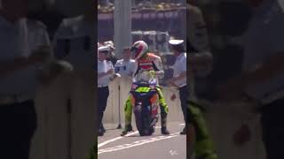 Valentino Rossi vittoria al Mugello MotoGP 2002 RC211V  Gag storica dei Vigili [upl. by Misti20]