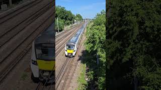 Thameslink Class 700 tooted and waved [upl. by Ibrab]