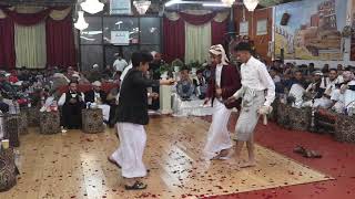 شيله يمنيه مع البرع  أفرح آل العليبرع  Yemeni Dancing  Yemeni Wedding [upl. by Yenahpets]