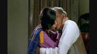 Divya dutta kissing [upl. by Enihpled]