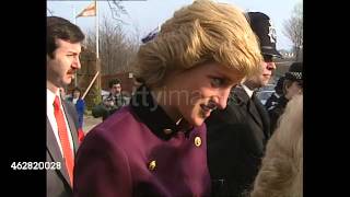 Princess Diana Talking to Bystanders 24 gennaio 1989 [upl. by Valdemar752]