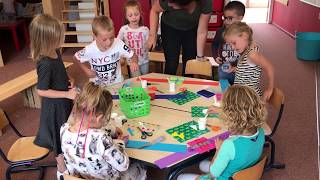 Spelen en werken in groep 12 op de PBS [upl. by Johppa983]