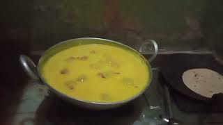 कधी कैसे बनते hain चटपटी खाते मजा आ जाए😱 chatpati kadhi [upl. by Ellehcer]