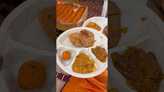 Mandir Ki Sithapana Main Huva Bhandara  Bhandare Waala Khana Mila Aaj [upl. by Ynavoeg]