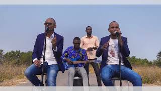 Josué Et Caleb Bitha  MEDLEY Gospel  Cover [upl. by Hamford]