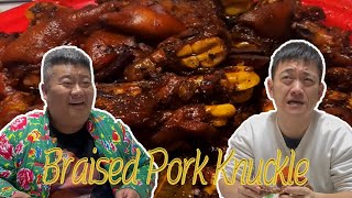 Daxiong and his brother Qiangzi made pork trotters into delicious foodfood cooking recipe funny [upl. by Moffitt]