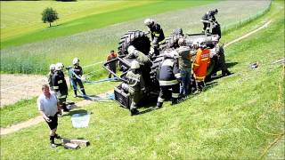 PersonenBergung nach Traktorunfall in Haibach [upl. by Eissert]